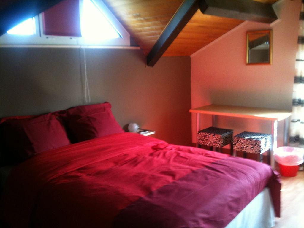 Auberge Champetre Boulogne-sur-Gesse Zimmer foto