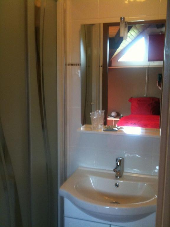 Auberge Champetre Boulogne-sur-Gesse Zimmer foto